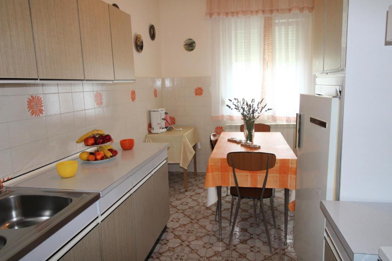 Apartment Valentina Liznjan Bagian luar foto